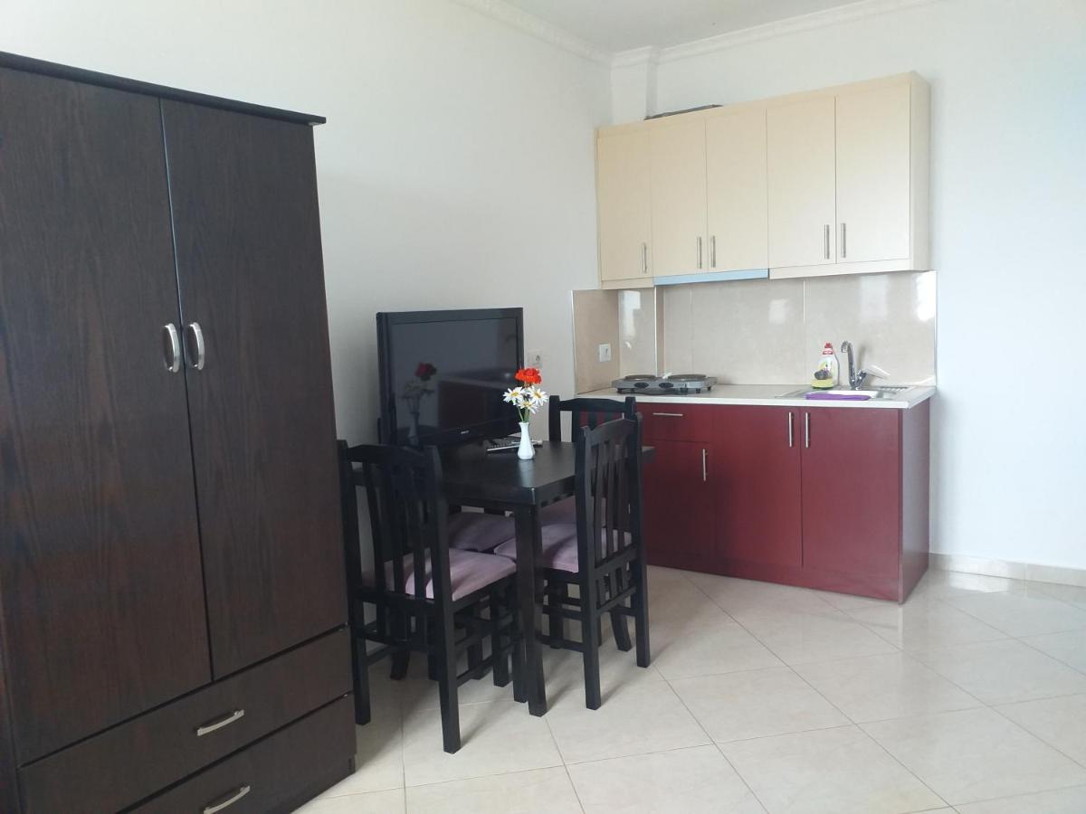 Grand Seaview Apartments Ksamil Exterior foto